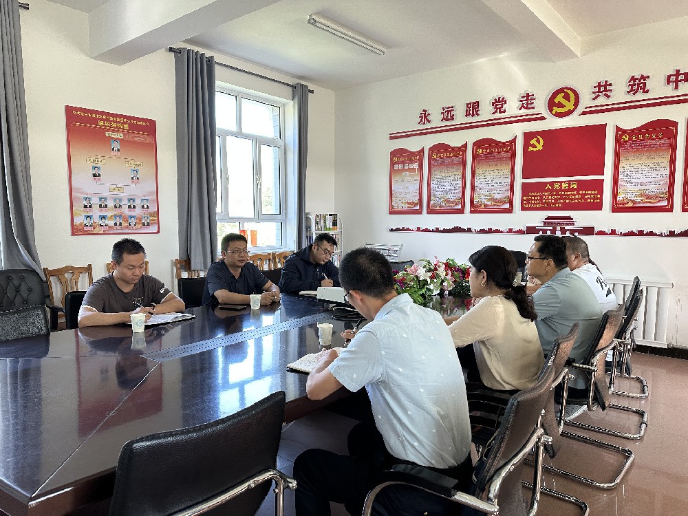 奎屯市誠潔環(huán)保科技有限責(zé)任公司 迎接克拉瑪依市衛(wèi)健委考察組實(shí)地考察